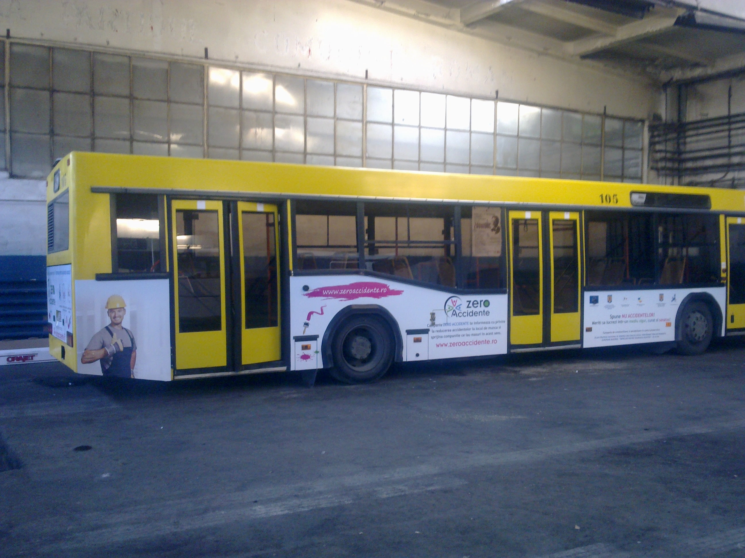 Inscriptionare publicitara autobuz Publitrans s.a. Pitesti